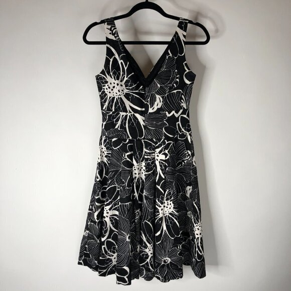 CATHERINE STEWART Black & White Floral A-line Flirty Summer Cocktail Party Dress - Picture 3 of 15